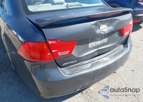 2010 Kia Optima Lx z USA, uszkodzony, nr VIN KNAGG4A89A5411971